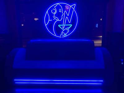 Интерьер Neotropolis Bar