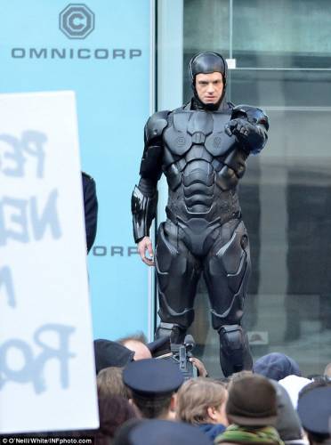 Робокоп (2014)